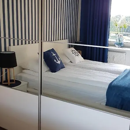 Apartament Miodowy Dom Na Fali Apartman *